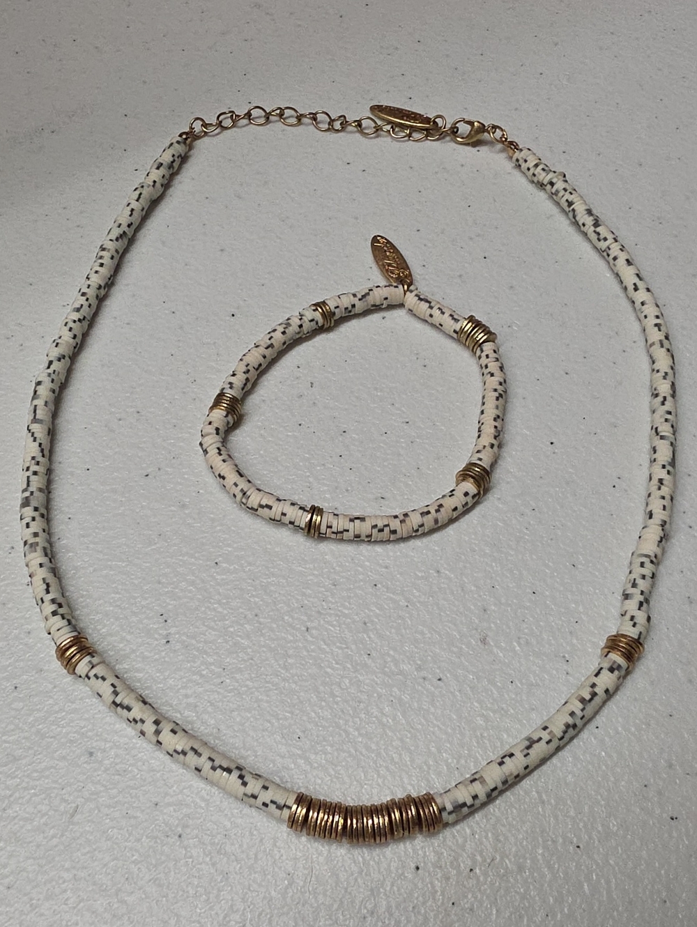 Plunder White and Gold Beaded Necklace with Matching Bracelet Set